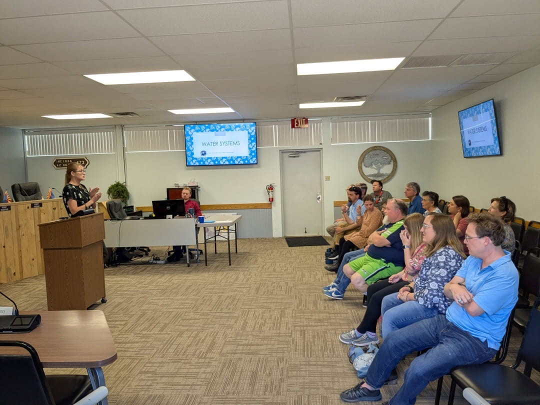 Ranchers visit city hall in Camp Verde